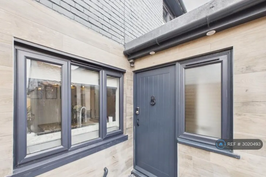 4 bedroom house in Ravens Lane, Ipswich, IP8 (4 bed) (#3020493)