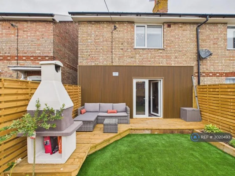 4 bedroom house in Ravens Lane, Ipswich, IP8 (4 bed) (#3020493)
