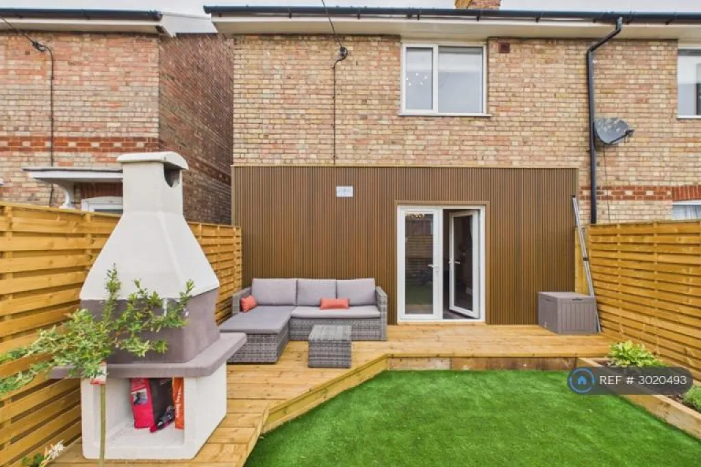 4 bedroom house in Ravens Lane, Ipswich, IP8 (4 bed) (#3020493)