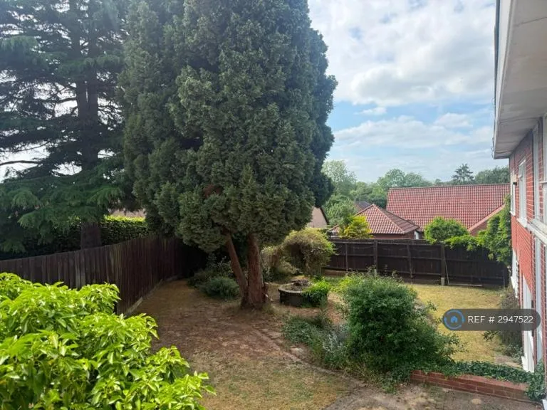 5 bedroom house in School Road, Coddenham, IP6 (5 bed) (#2947522)