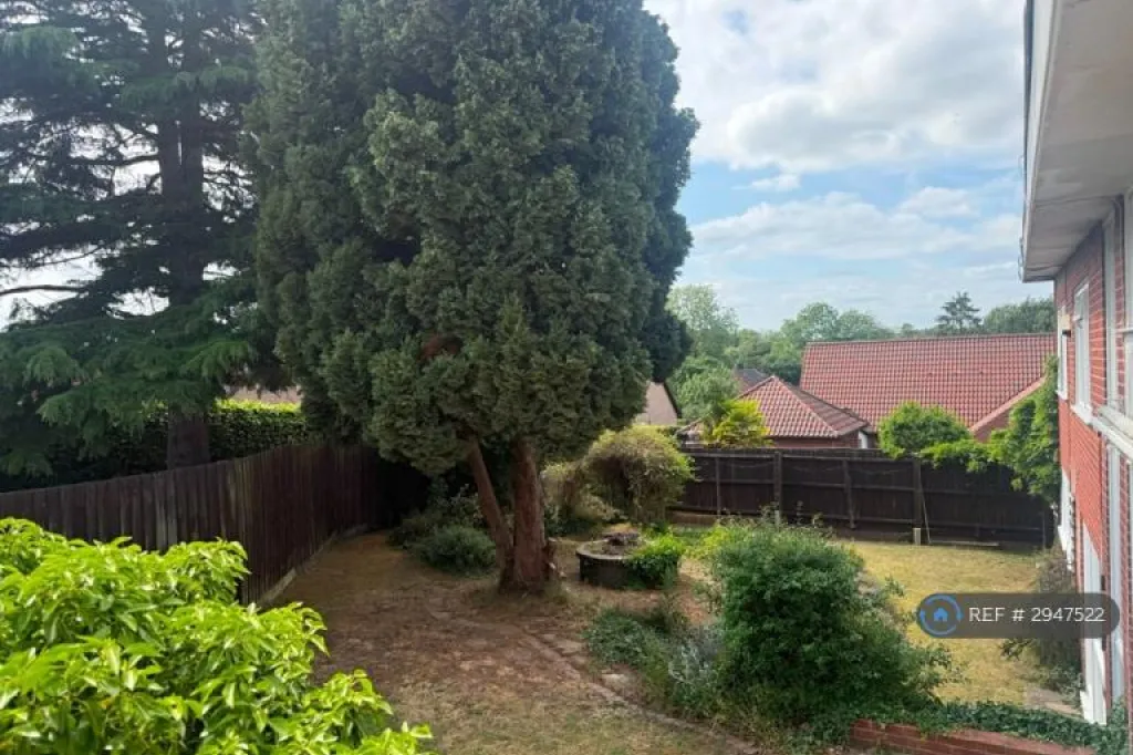 5 bedroom house in School Road, Coddenham, IP6 (5 bed) (#2947522)