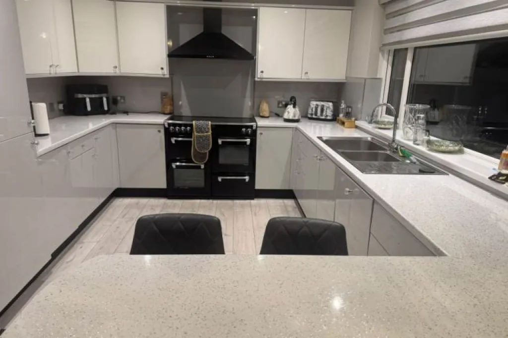 Spacious 4 Bedroom Family Home - Coniston Road Bangor
