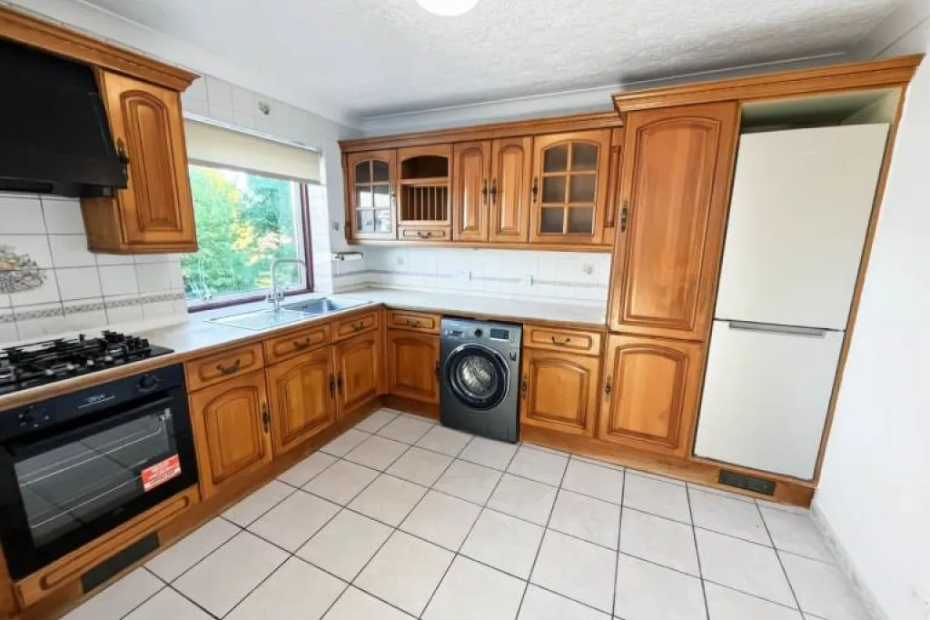 3 Bedroom Flat - Stoke Poges