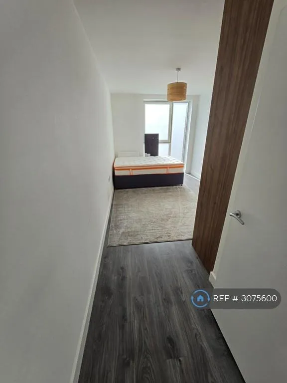 2 bedroom flat in Laurina Apartments, Hayes, UB3 (2 bed) (#3075600)