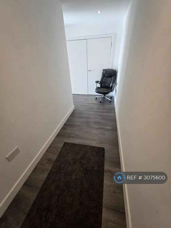 2 bedroom flat in Laurina Apartments, Hayes, UB3 (2 bed) (#3075600)