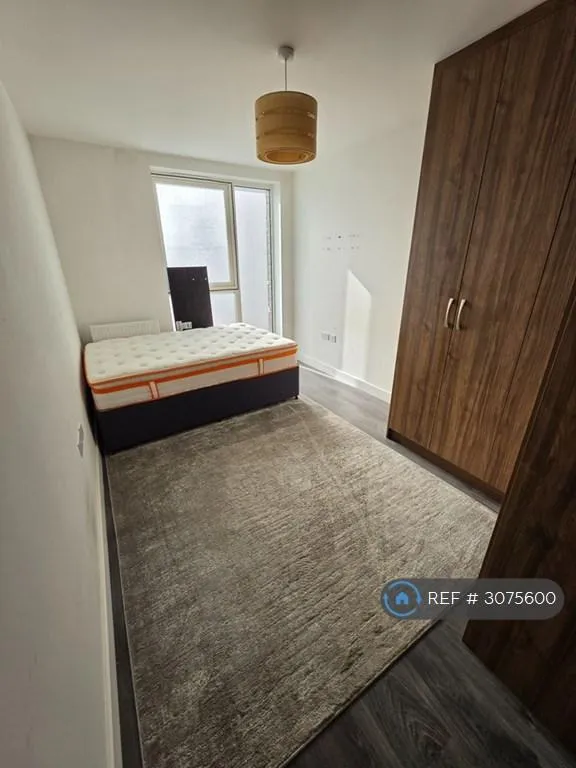 2 bedroom flat in Laurina Apartments, Hayes, UB3 (2 bed) (#3075600)