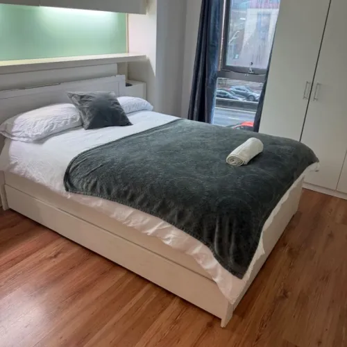 1 bed apartment city centre