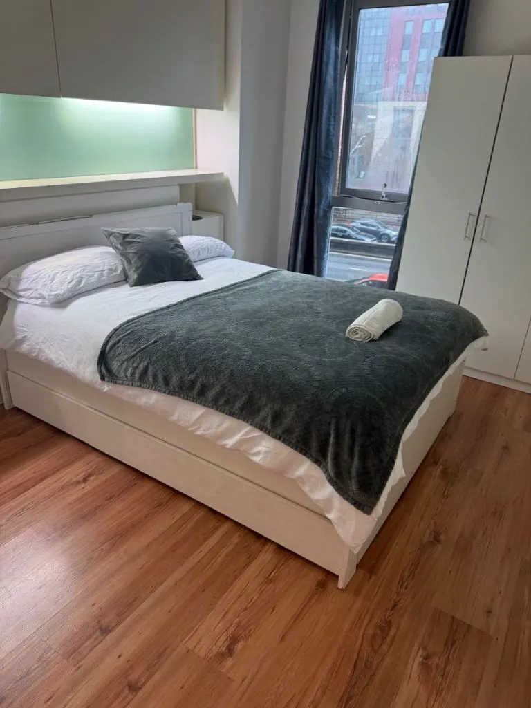 1 bed apartment city centre