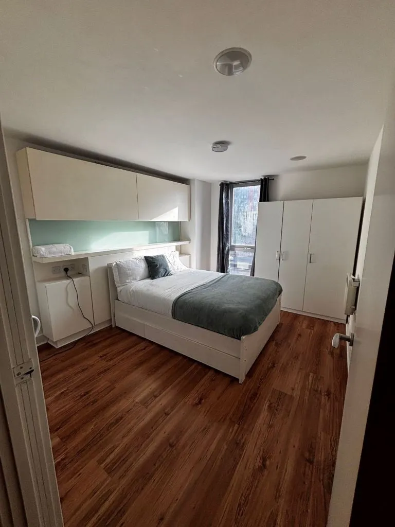 1 bed apartment city centre