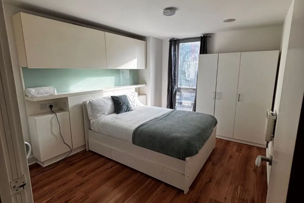 1 bed apartment city centre