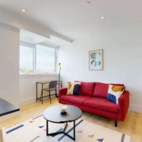 10th-Floor Studio with Gym, Cinema & Co-Working: Olympic Way, Wembley | £1,695pcm