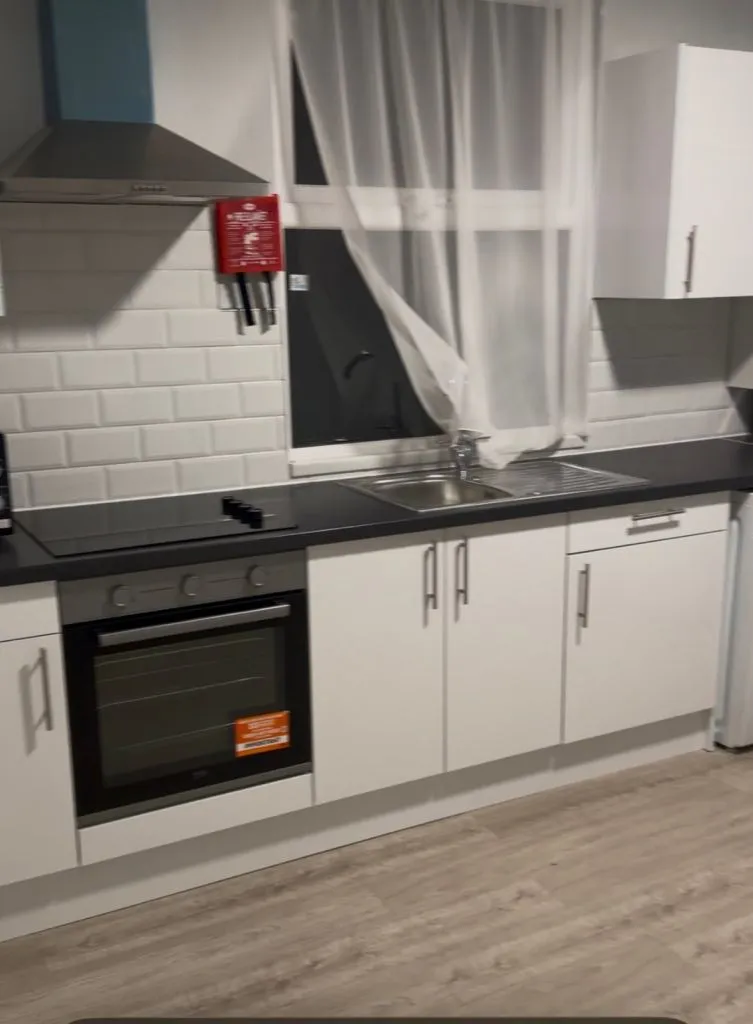 2 bed flat Walthamstow