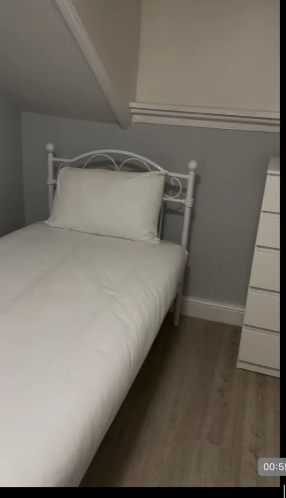 2 bed flat Walthamstow