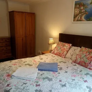 3 bedroom flat to rent