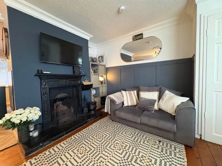 Superbly Finished Three Bedroom Semi Detached Located in the Popular Woodbreda Area on Metro Route