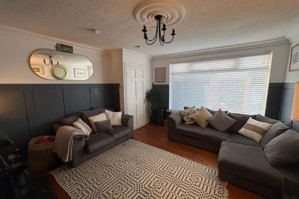 Superbly Finished Three Bedroom Semi Detached Located in the Popular Woodbreda Area on Metro Route