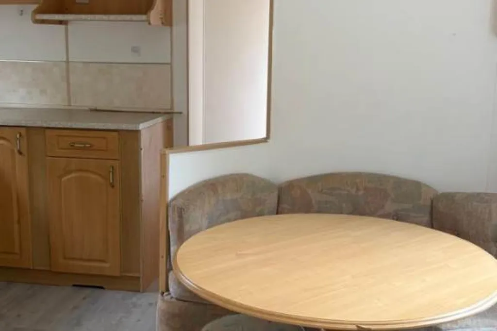 2 bedroom static caravan