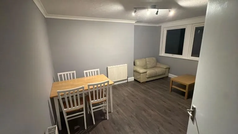3 bedroom flat for rent in Garthdee