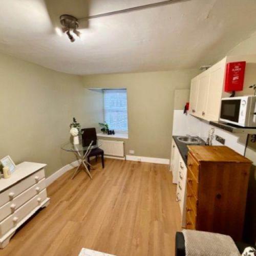 1 Bed Flat, Matheson Road, W14