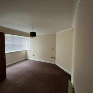 IMMACULATE 3 BEDROOM GROUND FLOOR FLAT AVAILABLE TO RENT ON HOMESIDE IN WESTOE VILLAGE