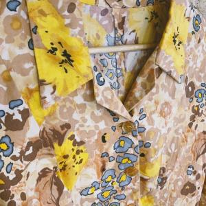 Vintage handmade blouse orange/yellows Size M