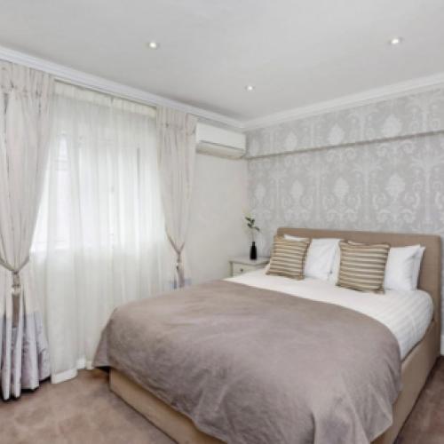 South Kensington - 1 Bedroom Apartment - South West London - SW7 - Short Term Let -