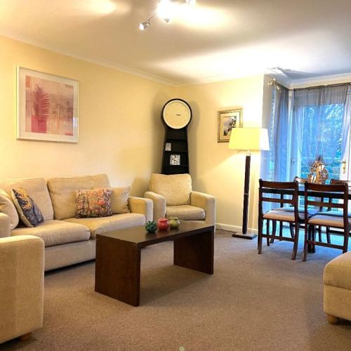 Fully Furnished 2 Bed • 2 Bathrooms • Bus 3 + Night Bus • Free Parking • Available Now