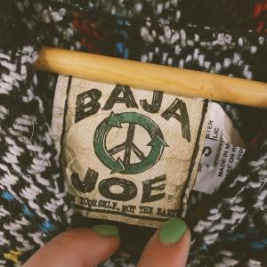 Vintage 1990s Mexican baja jumper size S