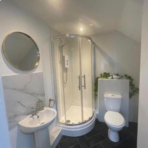 1 Bedroom Studio £550