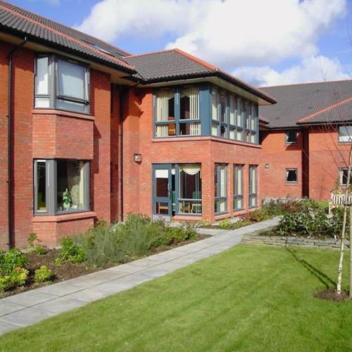 Victoria Court, Hamilton | 2&1 bedroom flats, ground/1st floor (lift access) | Very sheltered (55+)