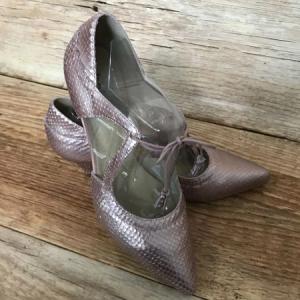 Henie tie up with kitten heels