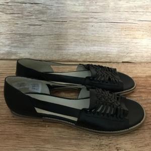 Heine die cut slip on shoes