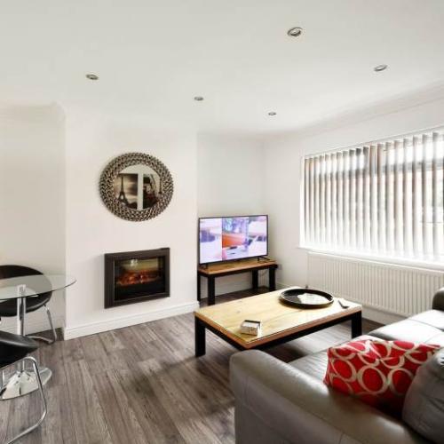 £1,000pcm. All Bills Included, Beautifully Presented 1 Bedroom Apartment