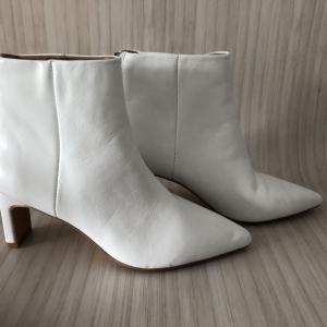 Kaleidoscope White Leather Ankle Boots