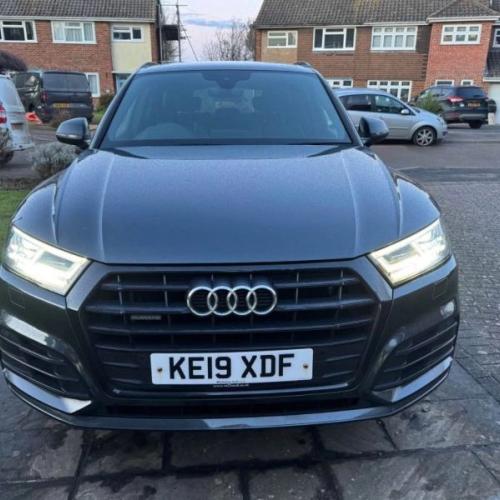 AUDI Q5 2019 Black Edition