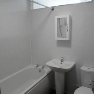 Two bedroom ground floor flat to rent in Forest Hall