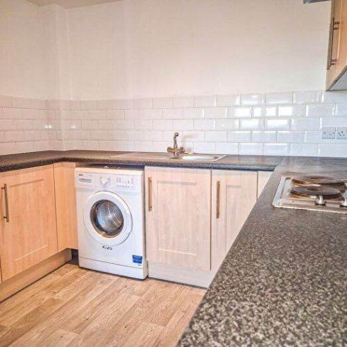 📢**DSS HOUSING** Available At London, ARLINGFORD SW2 2SR **HOMELESS ACCOMMODATION**🏠