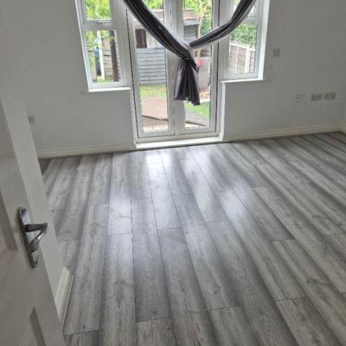 Modern Two Bedroom flat available in Southbourne