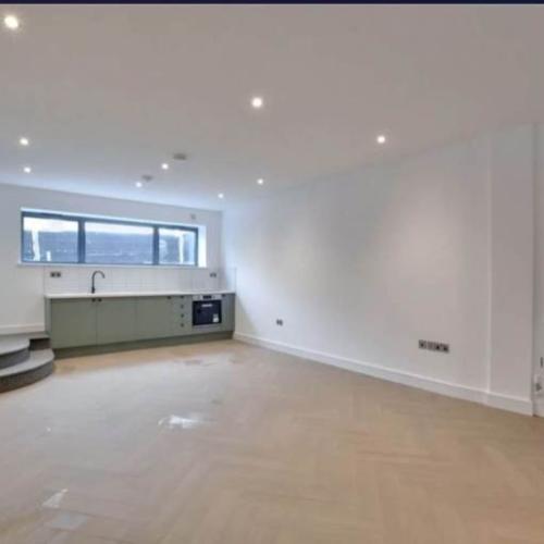NEW BUILT **Stylish a modern larger then life studio iN Blackheath SE10 **MUST BSEE PROPERTY