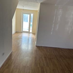 3 bedroom house in Barehirst Street, South Shields, NE33 (3 bed) (#2725834)