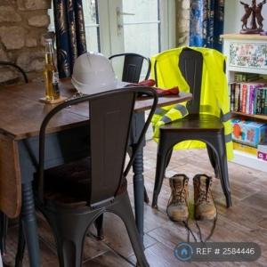 2 bedroom house in Gloucester Road, Stonehouse, GL10 (2 bed) (#2584446)