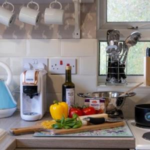 2 bedroom house in Gloucester Road, Stonehouse, GL10 (2 bed) (#2584446)