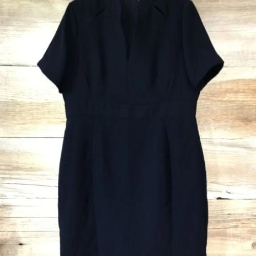 Damsel in a Dress Black Short Sleeve Shift Dress