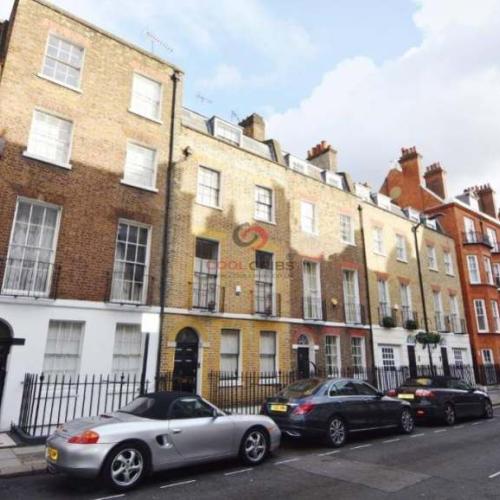 Studio apartment situated in Victorian style building, Wyndham Street, Marylebone, W1H.-Ref: 566