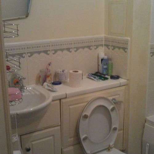 3 bedroom flat to let in town centre