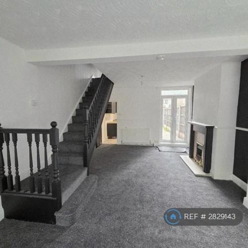 3 bedroom house in Norman Crescent, Doncaster, DN11 (3 bed) (#2829143)