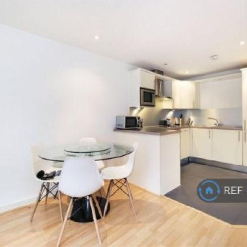 1 bedroom flat in Brewhouse Yard, London, EC1V (1 bed) (#2790234)