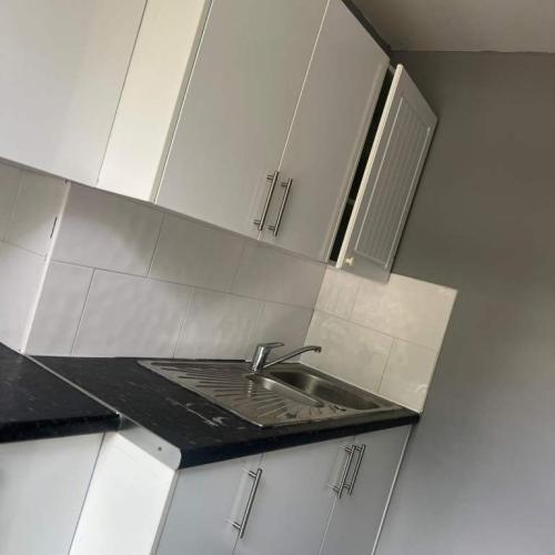 Studio Flat to Rent in Uxbridge (UB8 2PU)