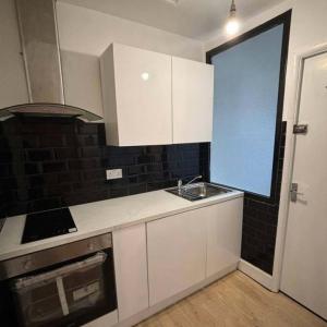 1 Bed Flat. Bills included. Furnished.