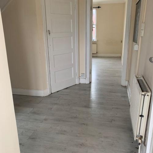 2 bed two storey Spacious flat in Romford RM5 area
